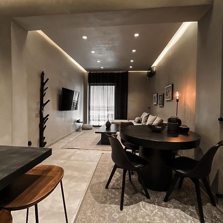 Casagold Glyfada Luxury Apartment Near The Sea เอเธนส์ ภายนอก รูปภาพ